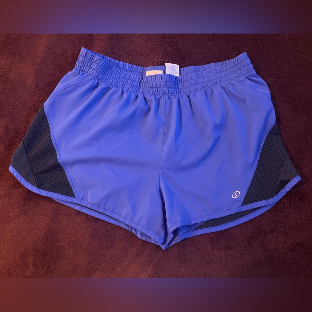 Spaulding Women's Blue Athletic Shorts. Size medium. EUC.